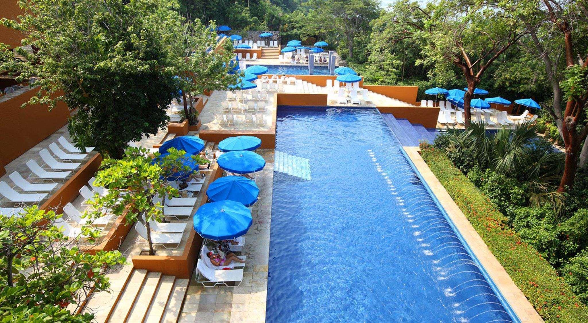 Las Brisas Ixtapa Hotel Икстапа Екстериор снимка